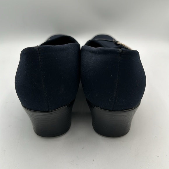 Munro American navy Cindi block heel pumps, size 7M - Picture 7 of 8